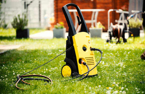 Best Deck and Patio Pressure Washing in Cornell, WI
